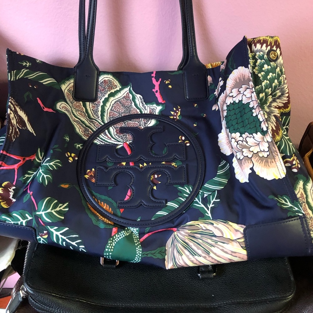 tory burch tote